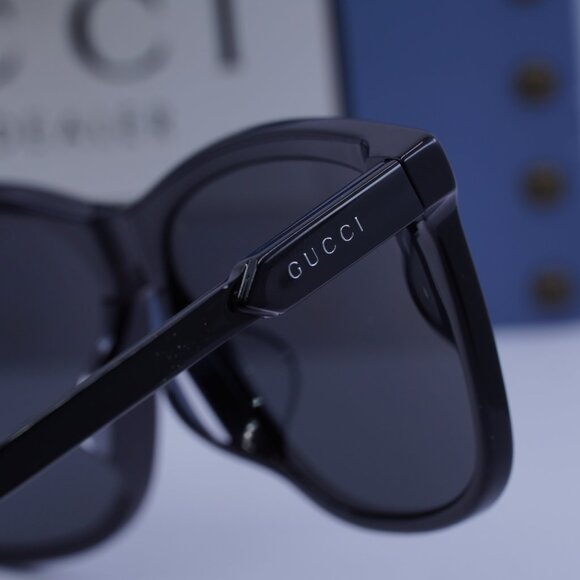 Gucci GG0495SA 001 Square Sunglasses - Black - Picture 3 of 8